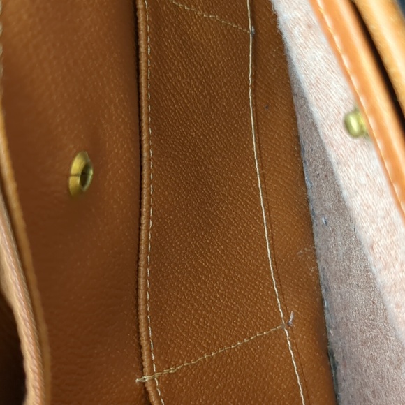 Dooney& Bourke vintage equestrian series - Picture 12 of 16